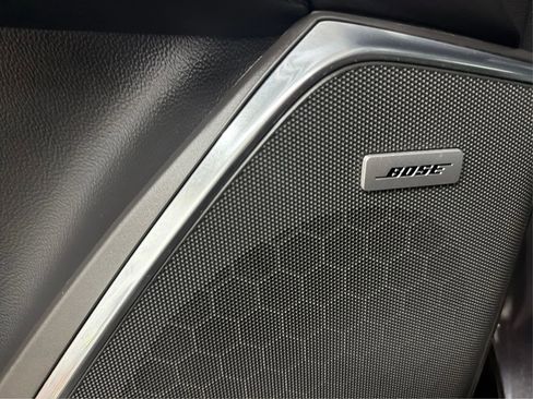 Used 2015 Cadillac Escalade Premium image 29