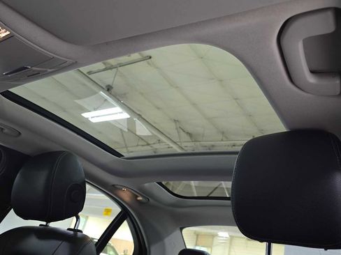 Certified 2016 Mercedes-Benz C 300 4MATIC Sedan image 22