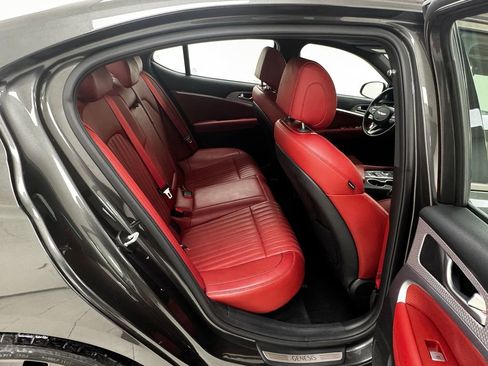 Used 2023 Genesis G70 2.0T w/ Sport Prestige Package image 16