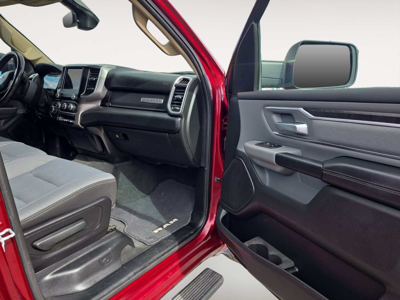Used 2019 RAM 1500 Big Horn AWD/4WD image 9