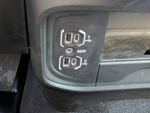 Used 2022 RAM 2500 Tradesman image 26