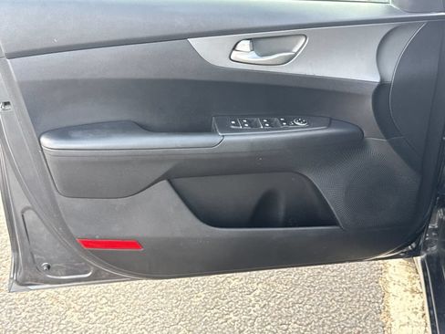 Used 2019 Kia Forte Sedan FWD image 10