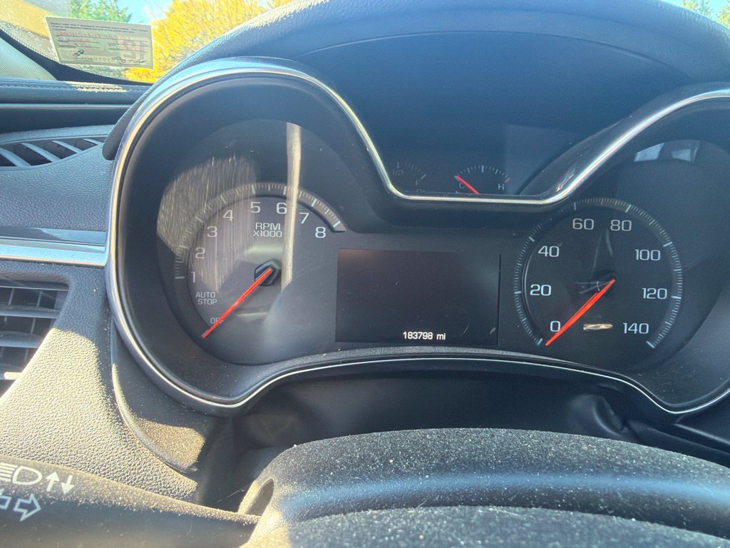 Used 2015 Chevrolet Impala LT FWD image 9