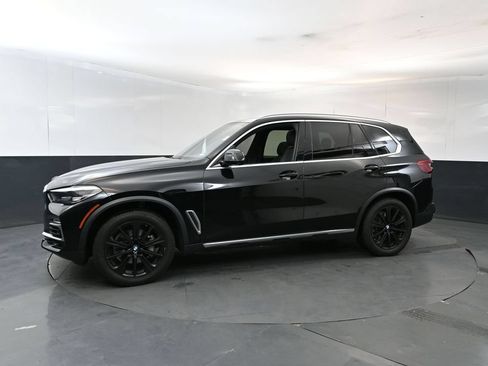 Used 2020 BMW X5 xDrive40i w/ Convenience Package AWD/4WD image 2