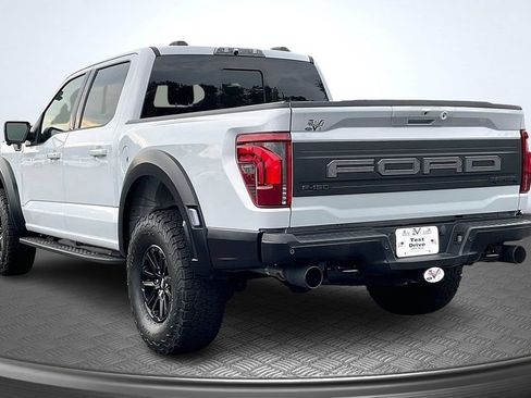 Used 2025 Ford F150 Raptor AWD/4WD image 5