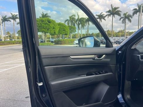 Used 2025 MAZDA CX-5 AWD 2.5 S w/ Preferred Package image 15