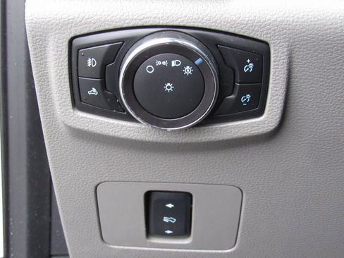 Used 2017 Ford F350 XLT w/ XLT Value Package image 24