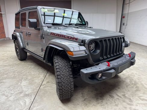 Used 2022 Jeep Wrangler Unlimited Rubicon w/ Steel Bumper Group AWD/4WD image 6