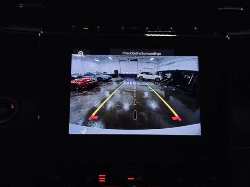 Used 2023 Jeep Grand Cherokee Altitude image 34