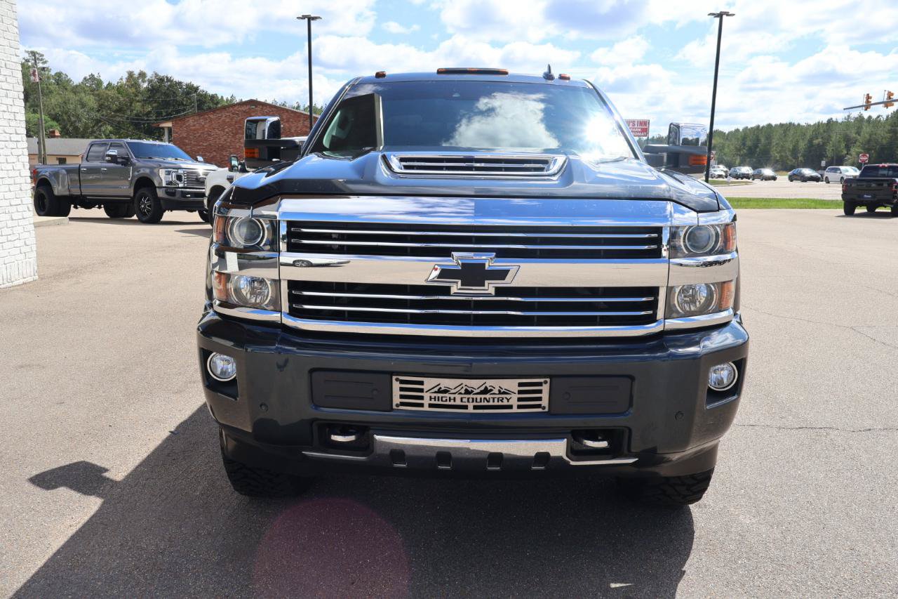 Used 2017 Chevrolet Silverado 3500 High Country w/ Duramax Plus Package AWD/4WD image 7
