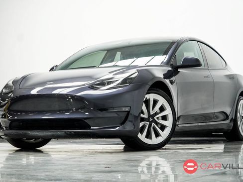 Used 2023 Tesla Model 3 Standard Range RWD image 1