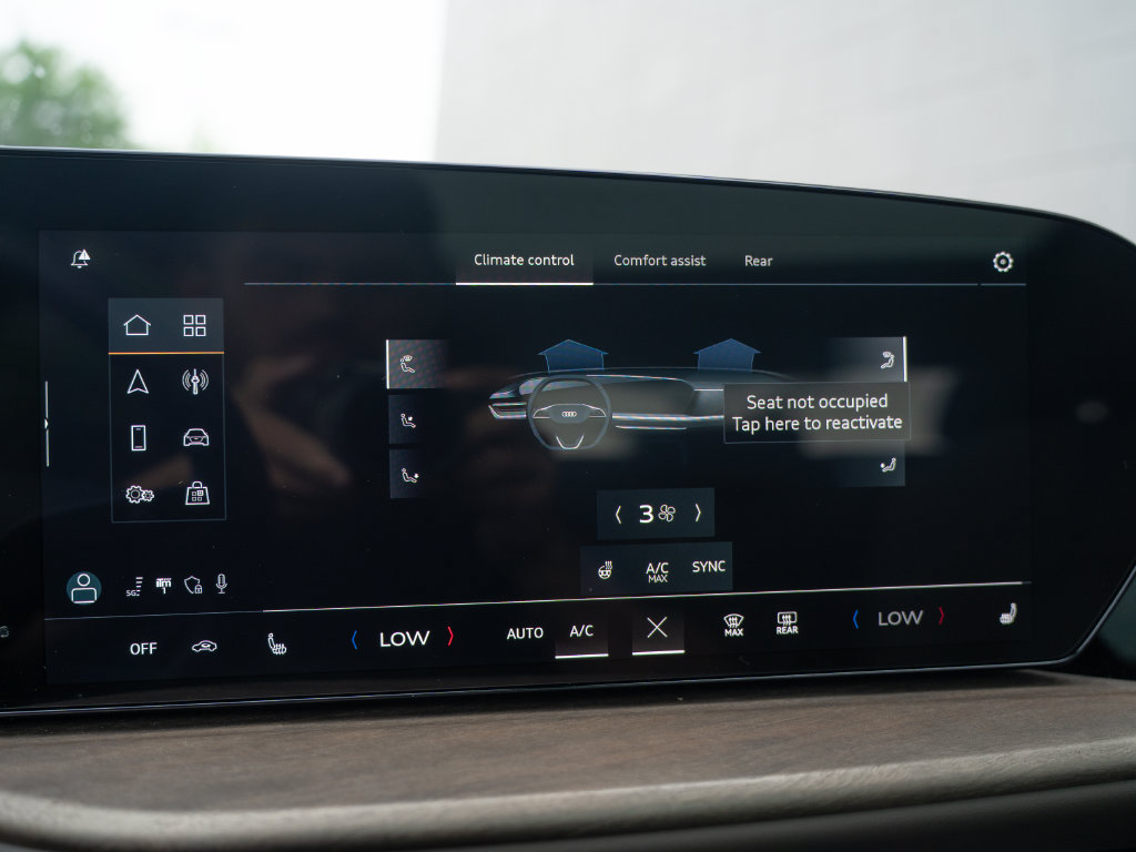 Certified 2025 Audi Q5 Premium w/ Convenience Package AWD/4WD image 26