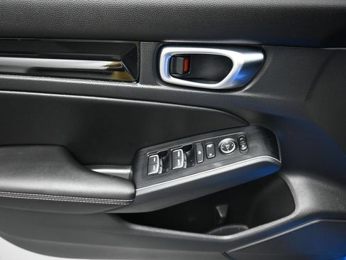 Used 2023 Honda Civic Sport Touring image 10