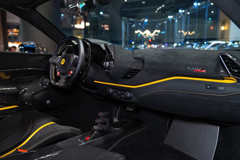 Used 2019 Ferrari 488 Pista Coupe RWD image 50
