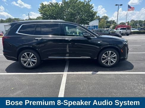 Used 2021 Cadillac XT6 Premium Luxury FWD image 6