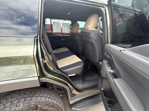 Used 2024 Lexus GX 550 AWD/4WD image 34