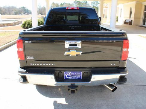 Used 2017 Chevrolet Silverado 2500 LTZ w/ Vortec Plus Package image 14