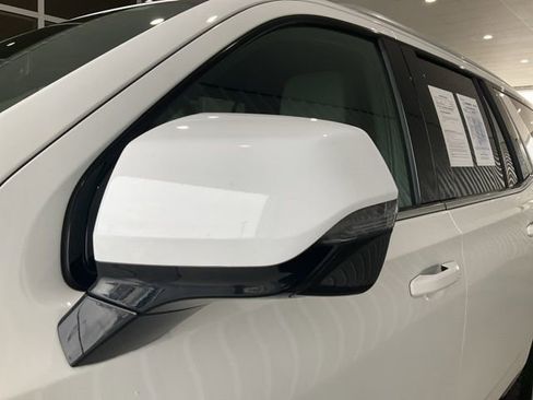 Used 2022 Chevrolet Tahoe LT w/ Luxury Package image 3