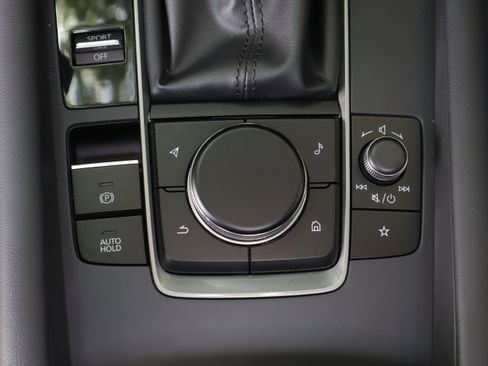 Certified 2026 MAZDA MAZDA3 s FWD image 23