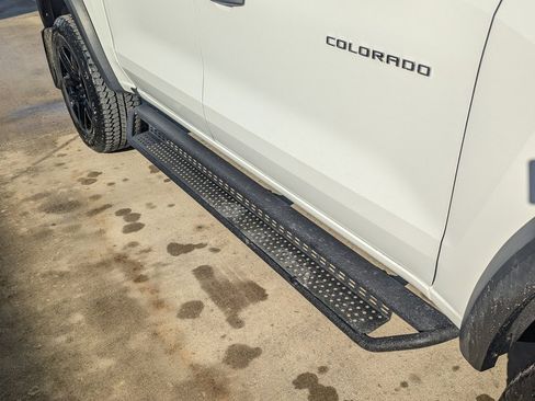 Used 2024 Chevrolet Colorado Trail Boss w/ LPO, Flex Utility Package image 14