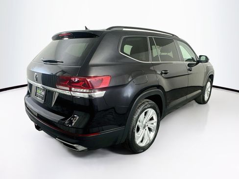 Used 2021 Volkswagen Atlas SE w/ Panoramic Sunroof Package FWD image 9