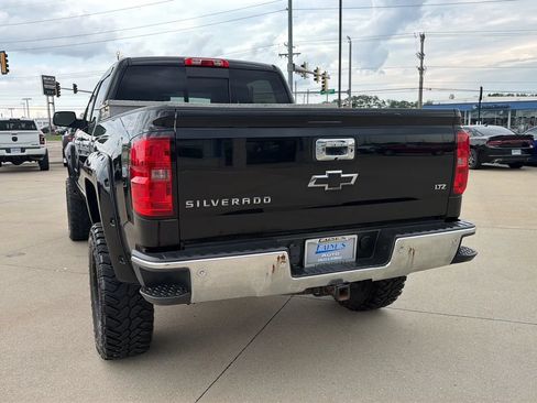 Used 2014 Chevrolet Silverado 1500 LTZ Z71 w/ LTZ Plus Package AWD/4WD image 16