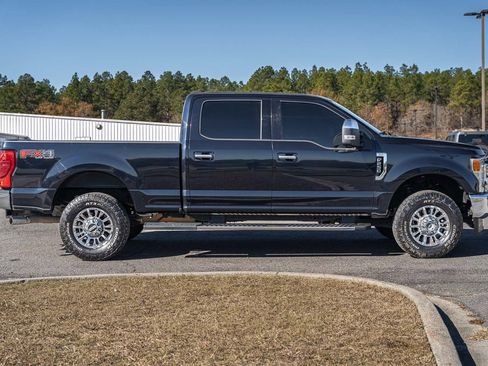 Certified 2021 Ford F250 XLT w/ XLT Premium Package image 8