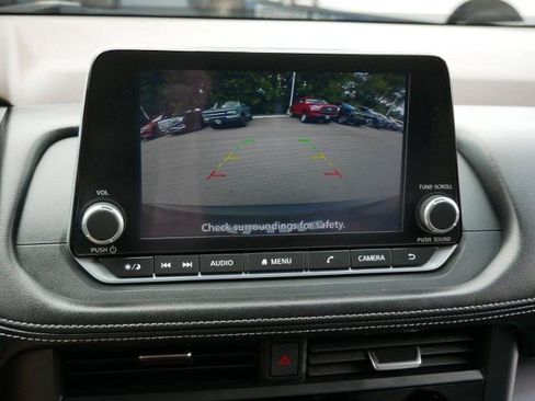 Certified 2023 Nissan Rogue SV AWD/4WD image 18