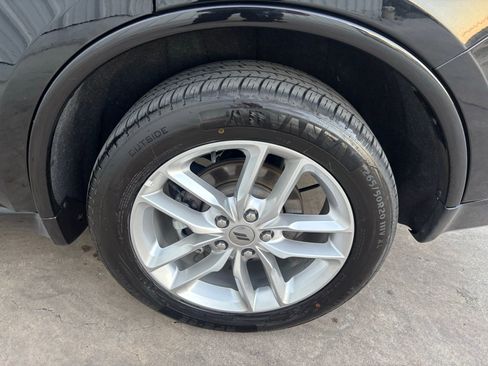 Used 2024 Dodge Durango GT image 9