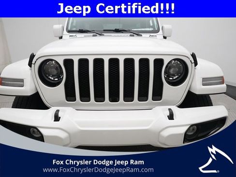 Used 2023 Jeep Wrangler Altitude image 21