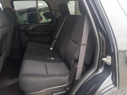 Used 2013 GMC Yukon SLE w/ Convenience Package image 7