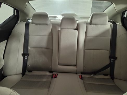 Used 2024 Nissan Altima 2.5 SV w/ SV Premium Package FWD image 23