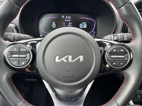 Certified 2023 Kia Soul GT-Line image 26