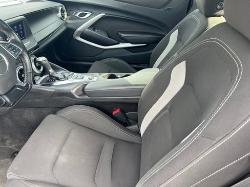 Used 2023 Chevrolet Camaro LT RWD image 10