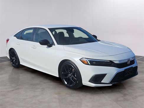 Certified 2023 Honda Civic Sport image 3