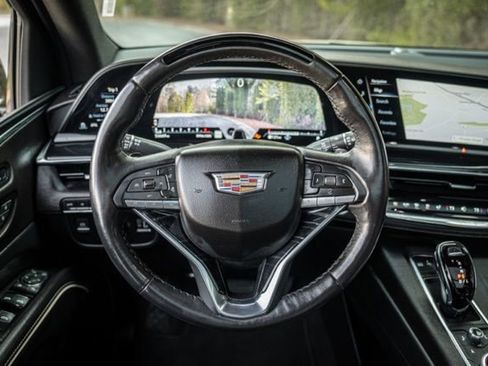 Used 2023 Cadillac Escalade Sport AWD/4WD image 29