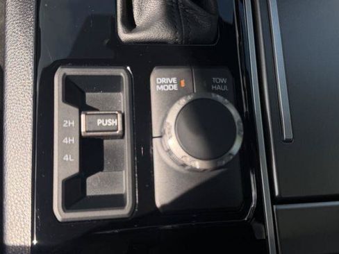 Certified 2025 Toyota Sequoia SR5 AWD/4WD image 16