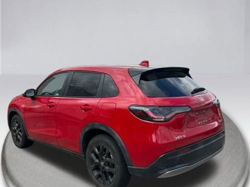 Used 2024 Honda HR-V Sport image 6