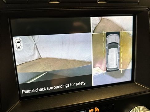 Used 2021 Ford Expedition Platinum image 23