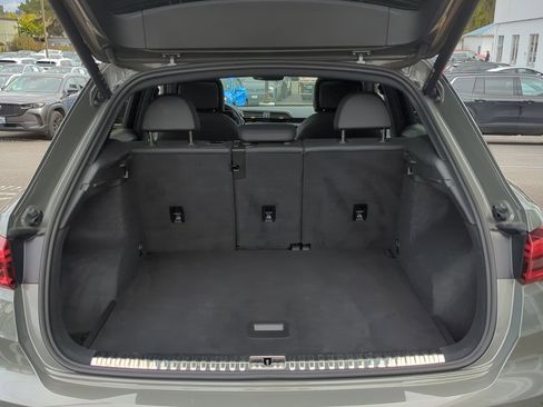 Used 2022 Audi Q3 2.0T Premium w/ Convenience Package image 28