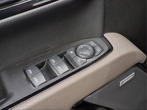 Used 2023 Chevrolet Silverado 1500 ZR2 w/ Technology Package image 22