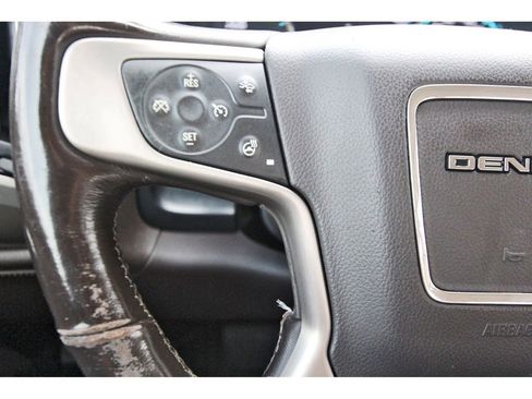 Used 2018 GMC Sierra 2500 Denali w/ Duramax Plus Package AWD/4WD image 17