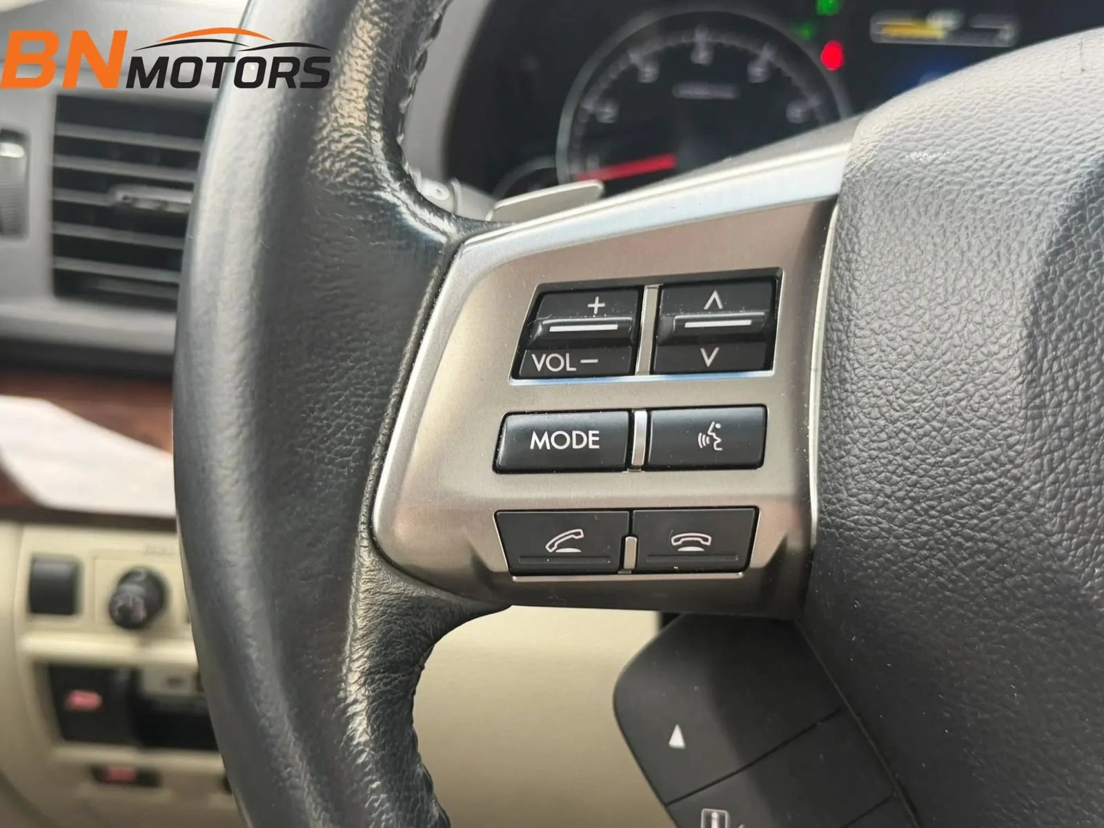 Used 2013 Subaru Legacy 3.6R Limited AWD/4WD image 27