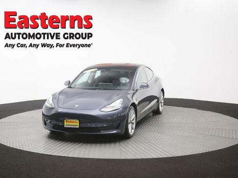 Used 2018 Tesla Model 3 Long Range RWD image 51