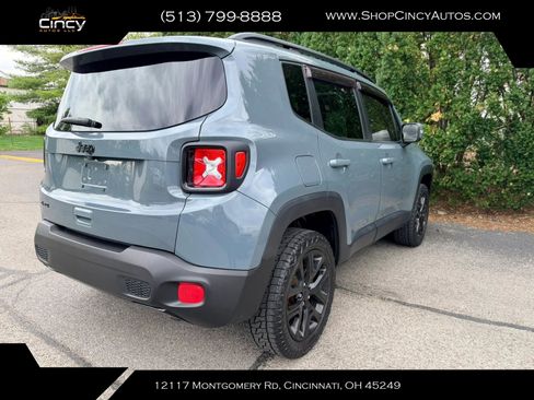 Used 2018 Jeep Renegade Altitude image 11