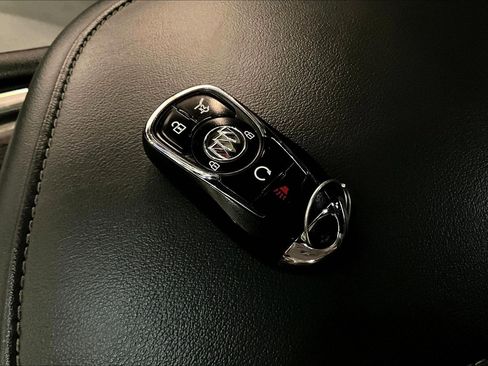 Used 2024 Buick Enclave Premium AWD/4WD image 35