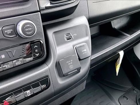 Used 2024 RAM ProMaster 1500 w/ Power Group image 15