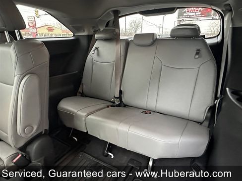 Used 2025 Toyota Sienna XLE w/ XLE Plus Package AWD/4WD image 13