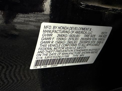 Used 2022 Acura MDX SH-AWD image 21