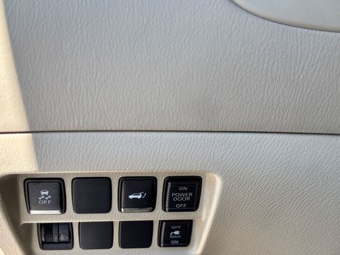 Used 2013 INFINITI JX35 FWD w/ Premium Pkg image 30